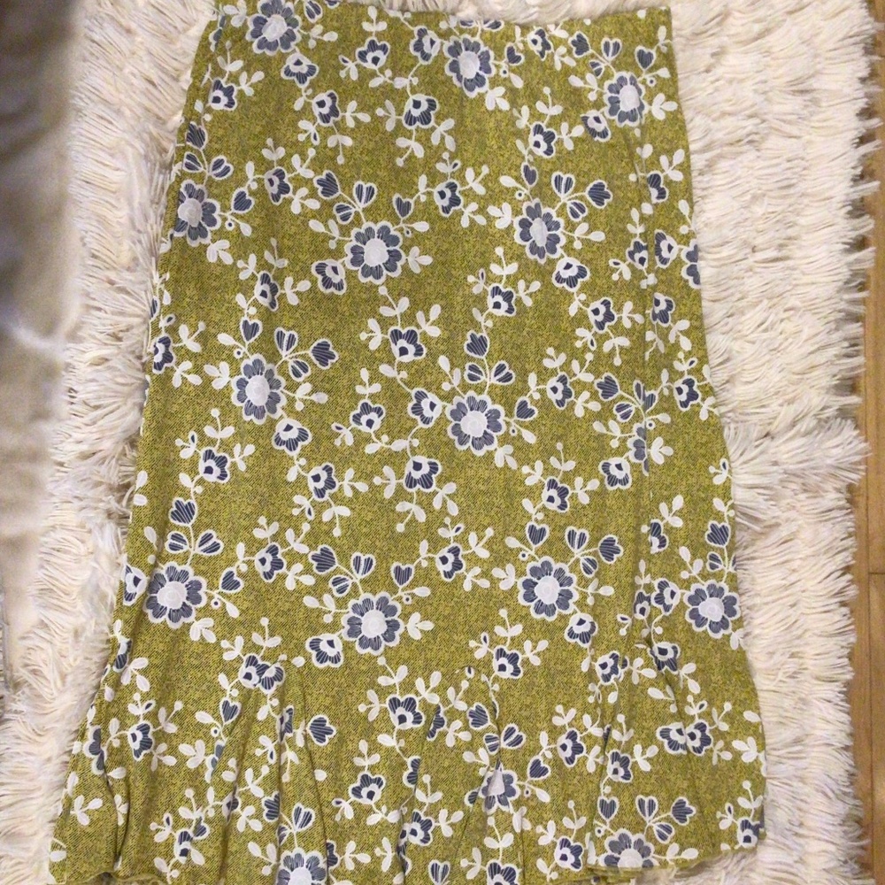 SJS skirt